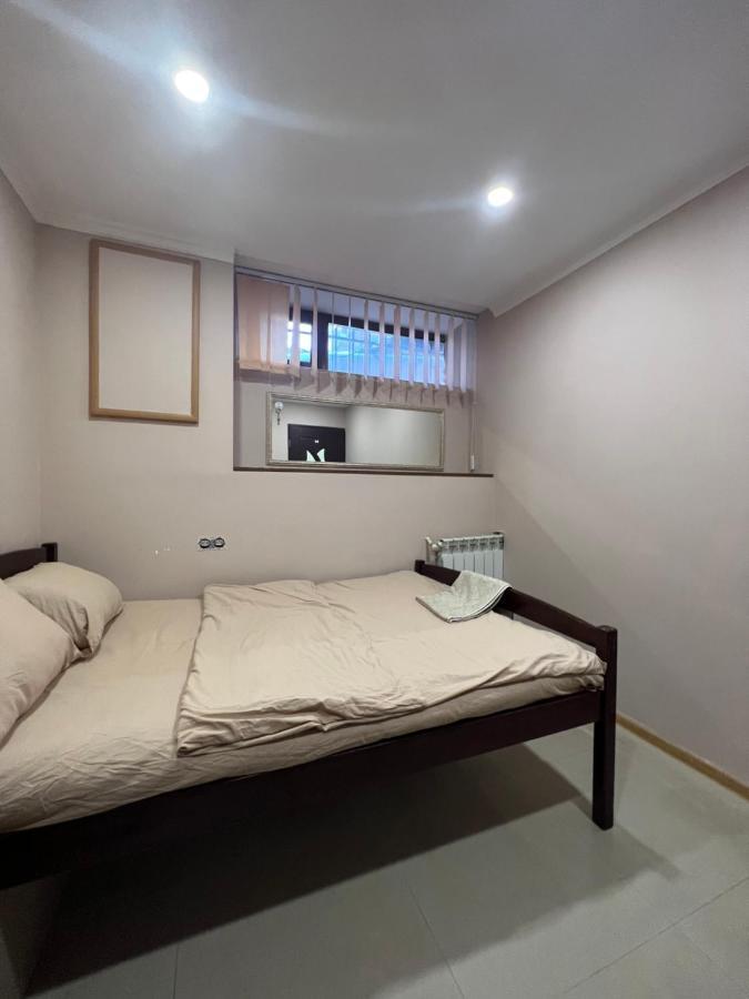 N1 Guest Hause Ξενοδοχείο Γιερεβάν Εξωτερικό φωτογραφία