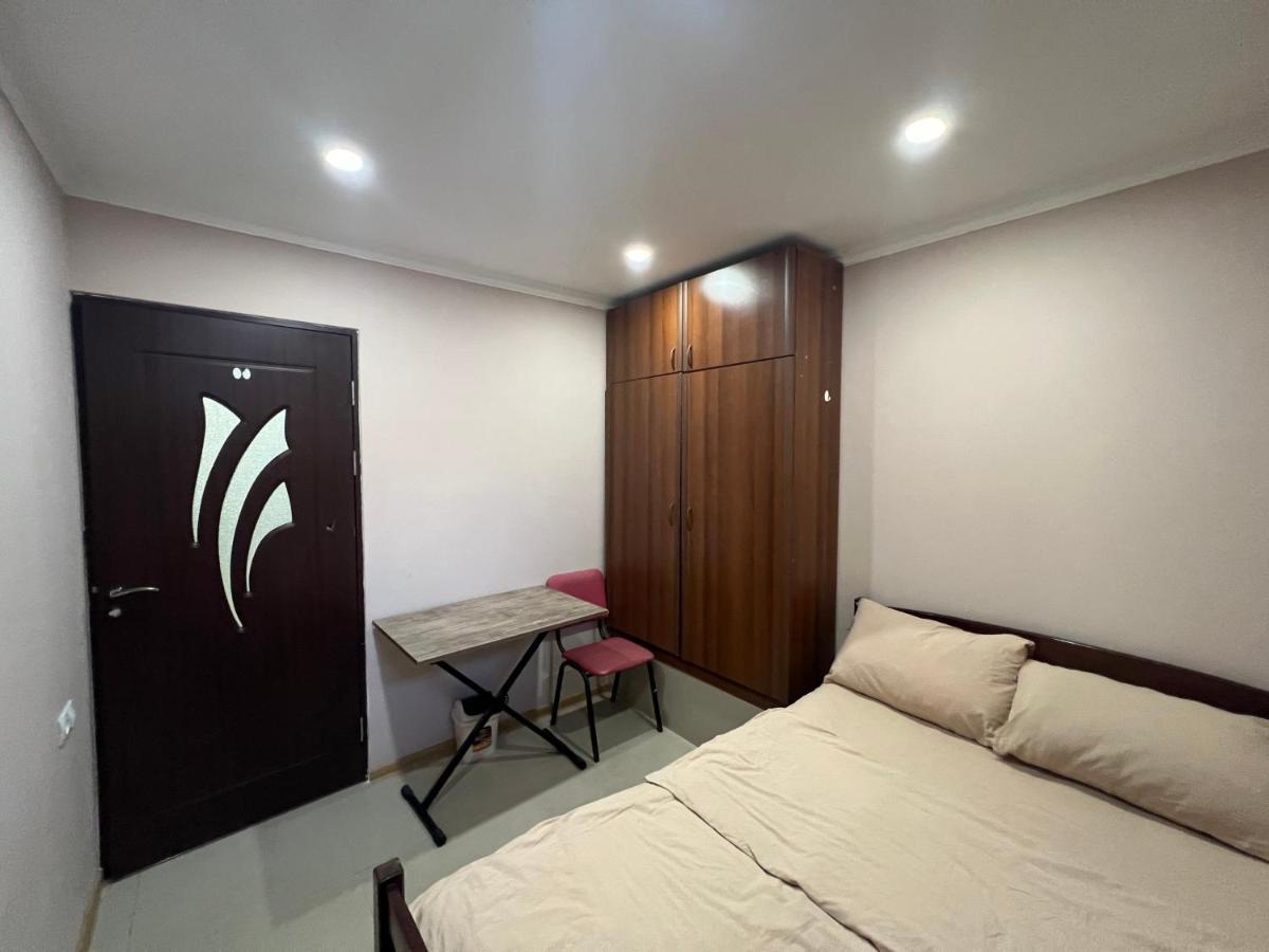 N1 Guest Hause Ξενοδοχείο Γιερεβάν Εξωτερικό φωτογραφία